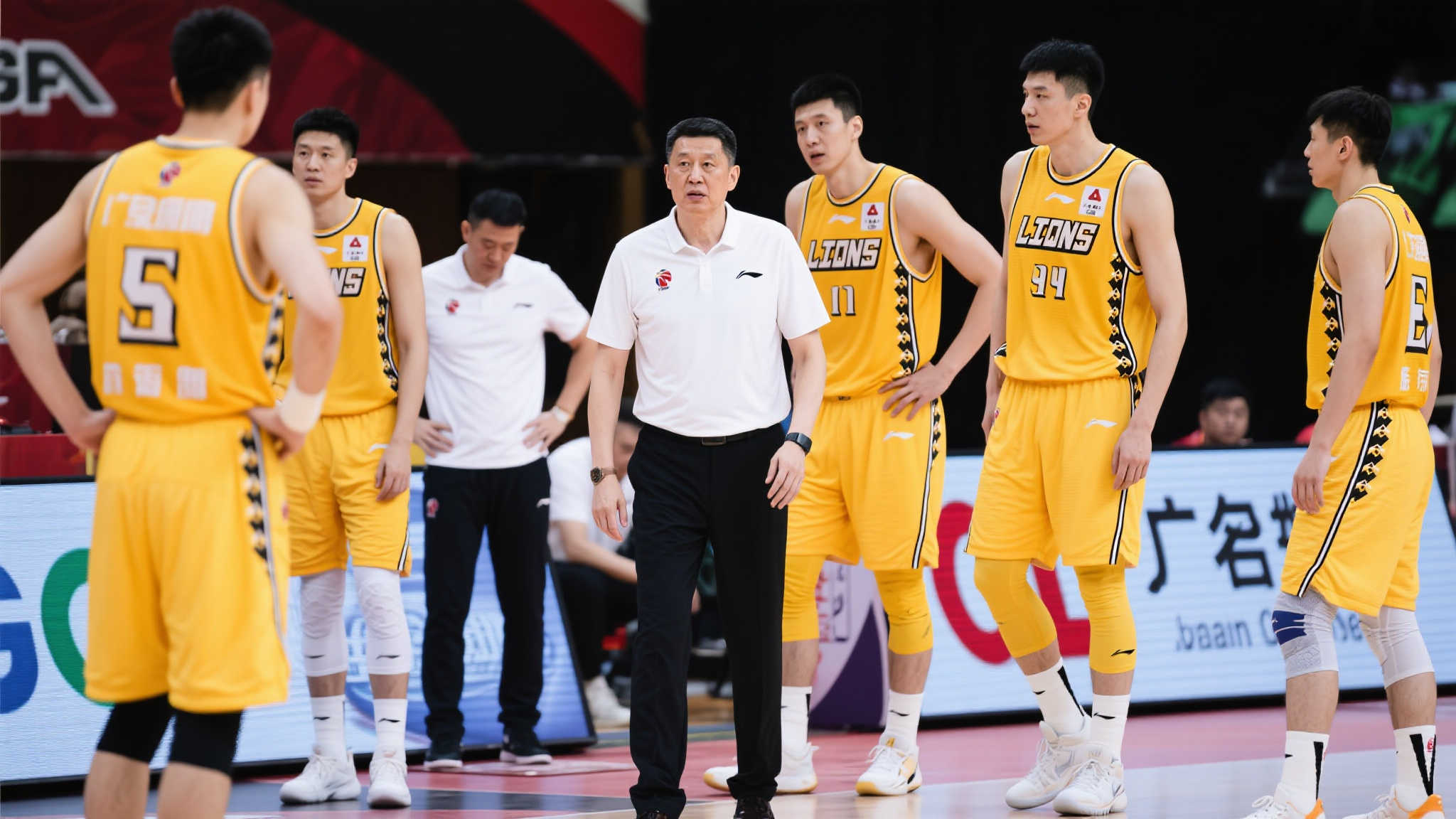 利什却满怀 利什却满怀